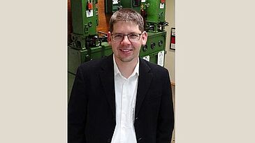 Portrait Dozent Tobias Pretzsch