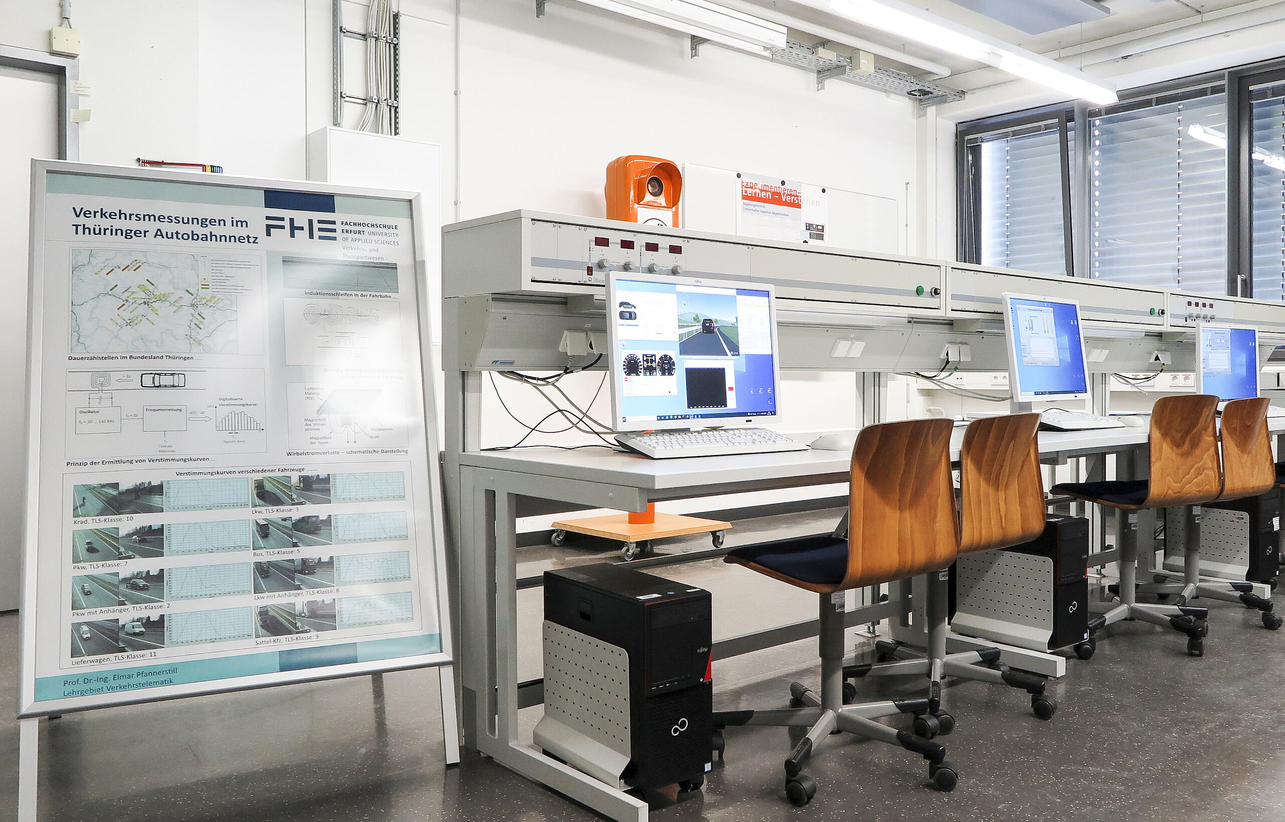 Foto Labor Telematik Messplätze