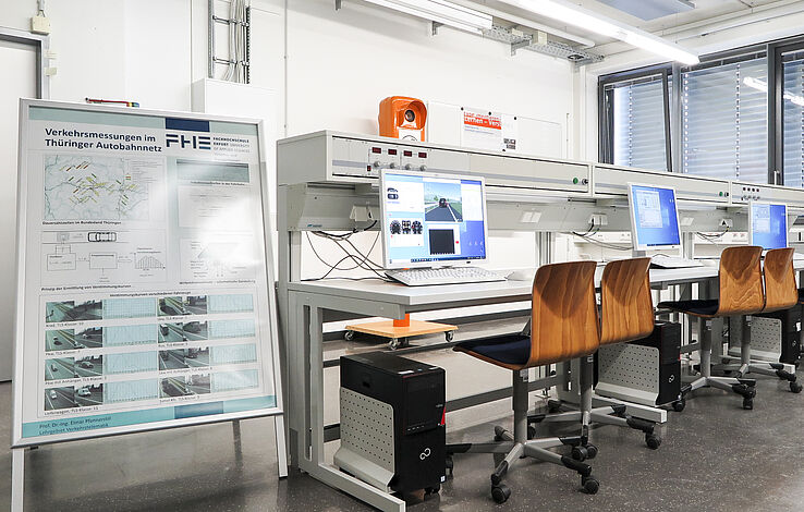 Foto Labor Telematik Messplätze