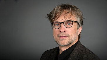 Portrait von Prof. Oliver Sachse