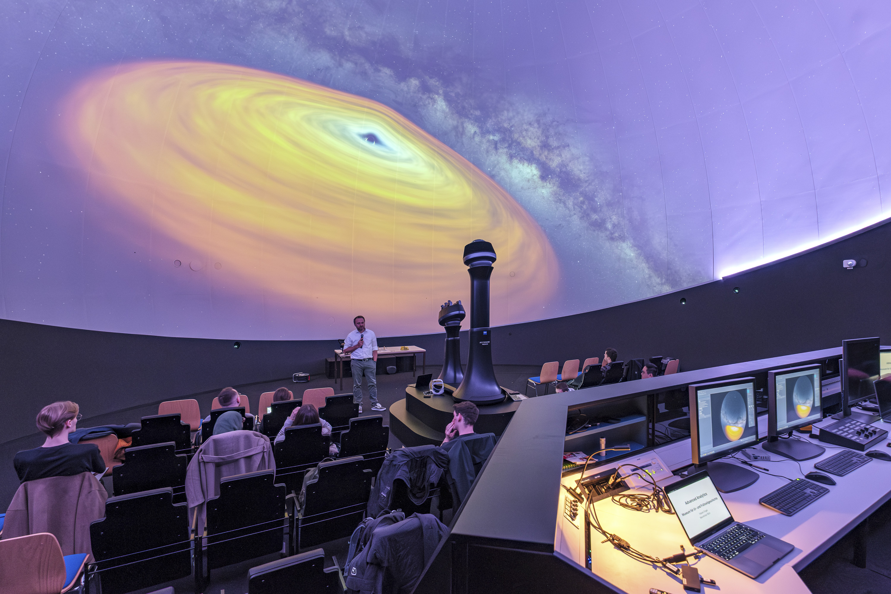 Projektpräsentation im Zeiss-Planetarium