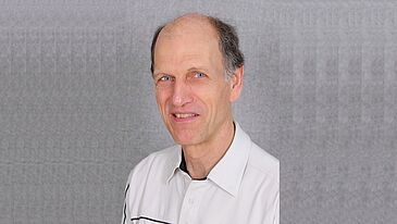 Portrait Dozent Jörg Grohmann